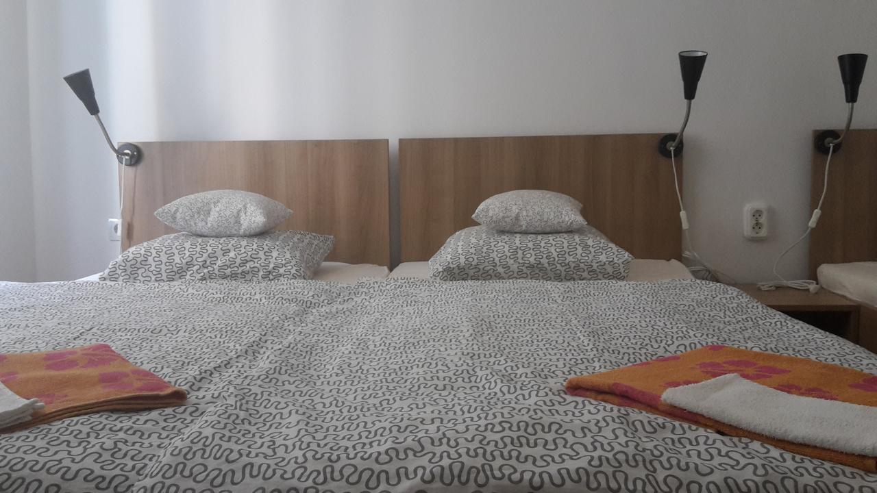 Capital Guesthouse Budapeşte Oda fotoğraf